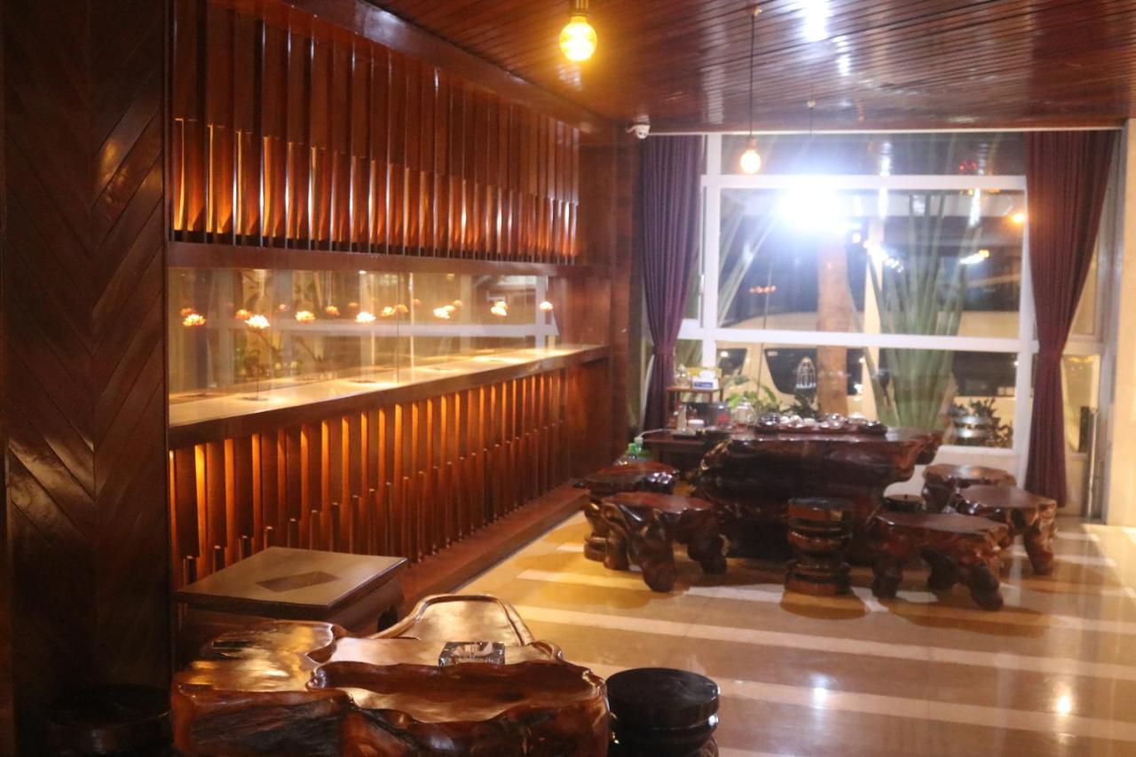 Chang Palace Vientiane Exterior photo